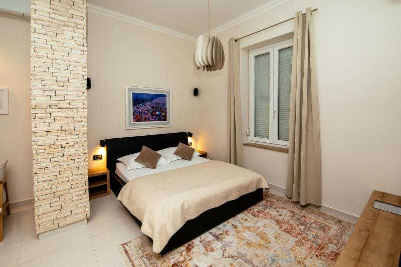 City harbour deluxe suites - image 12