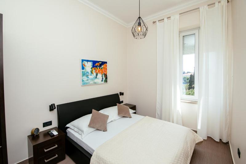 City harbour deluxe suites - image 44