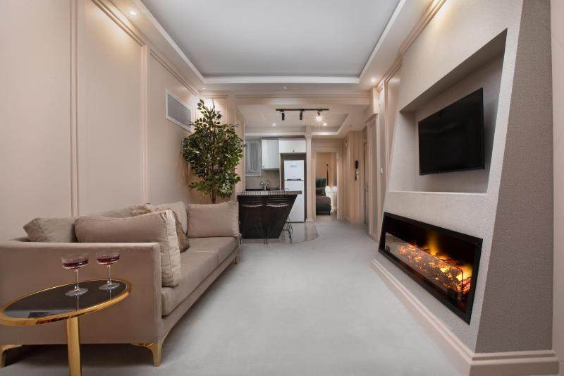 Two-Bedroom Apartment image 4