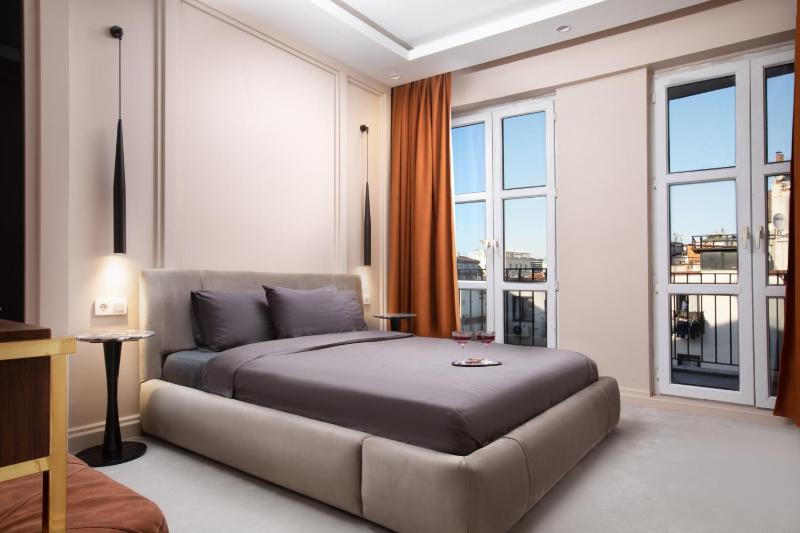 Two-Bedroom Apartment image 3