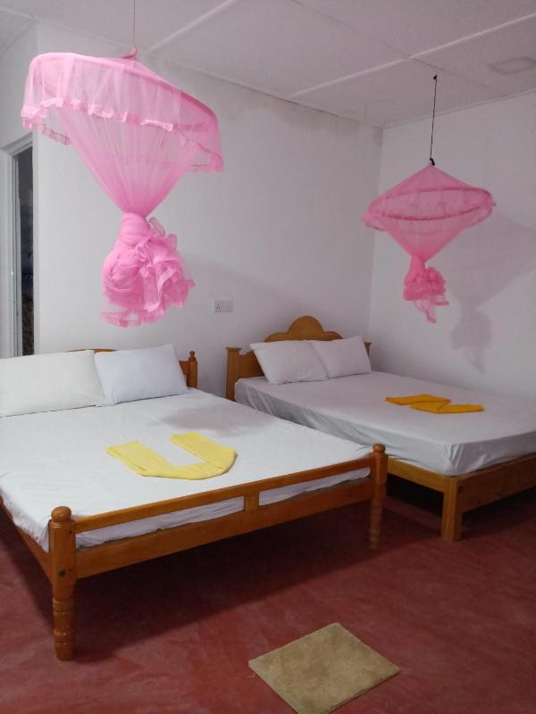 U new guest house - image 19