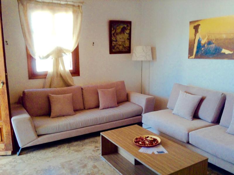 One-Bedroom Apartment with Sea View image 1