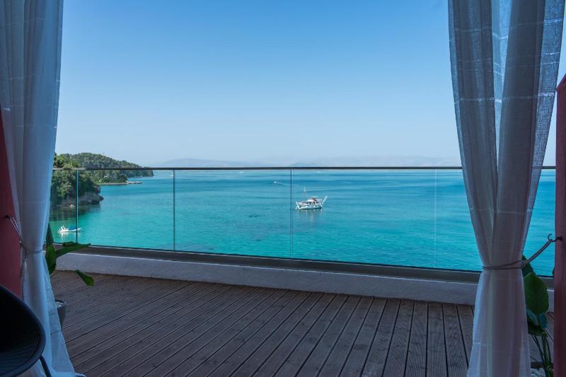 Twin Room Sea View image 3