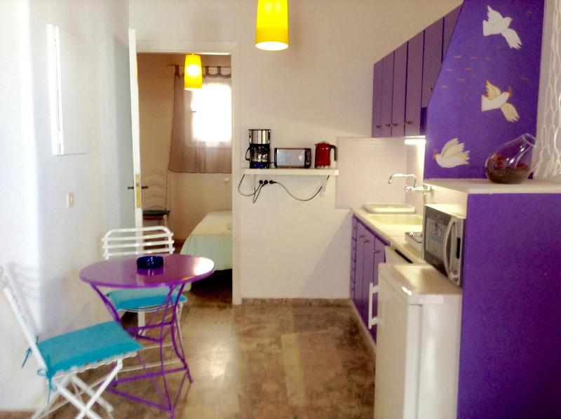 One-Bedroom Apartment with Sea View image 3