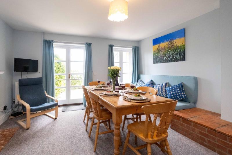4 Crespigny House - Aldeburgh Coastal Cottages - image 6