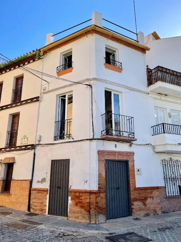 Spanish Town House Images