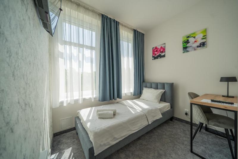 Economy Single Room image 2