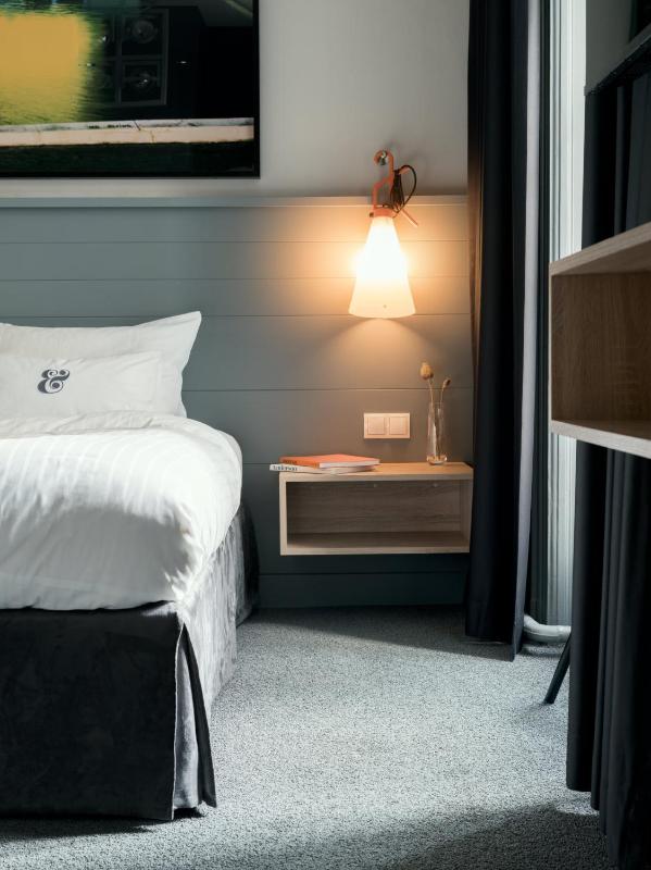 Saint SHERMIN bed breakfast & champagne - image 4