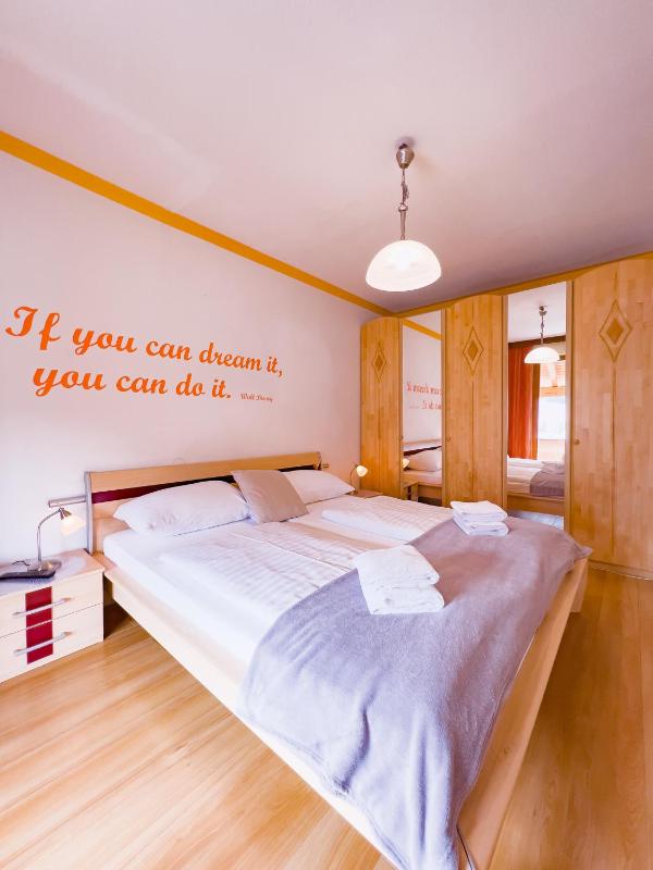 Three-Bedroom Apartment with Balcony image 1