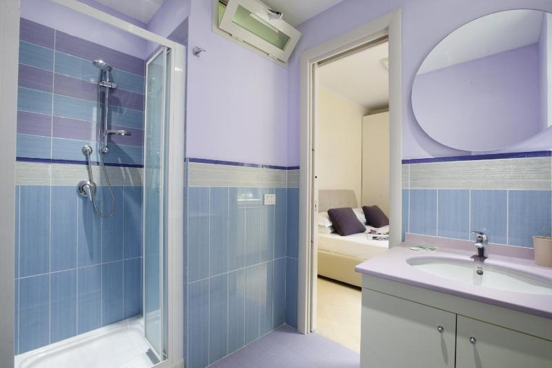 Estate4home - L'onda viola - image 33