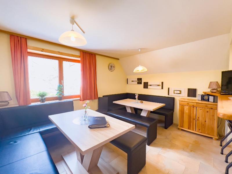 Apartment - Split Level image 3