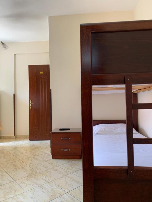Studio Apartment image 4