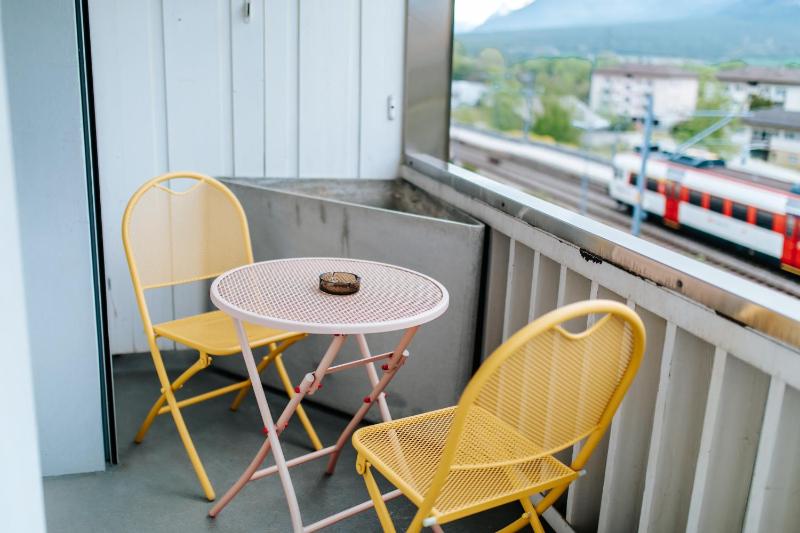 Junior Suite with Balcony image 4