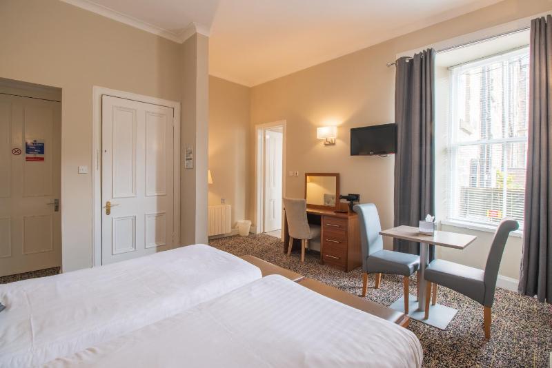 Double or Twin Room image 1