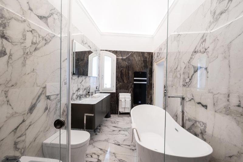 Family Green Suite - image 21