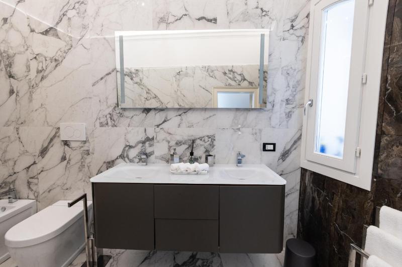 Family Green Suite - image 18