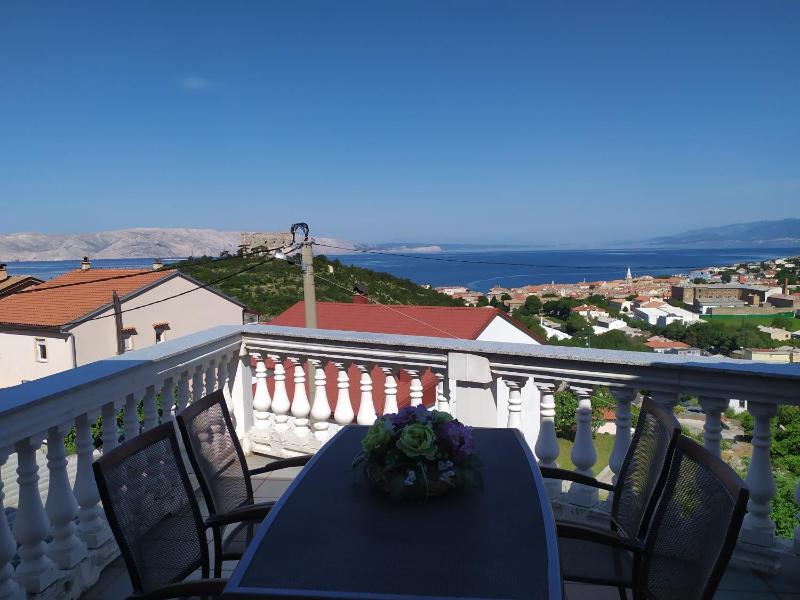 Apartment with Sea View image 1