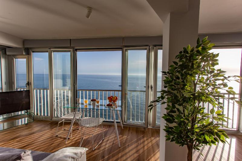 Cullera Panoramic Sea Views Apartment - image 22