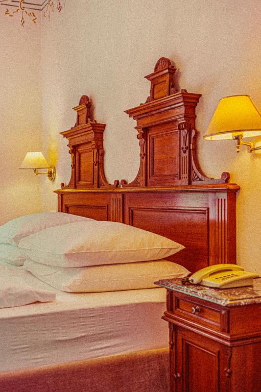 Deluxe Double Room image 4