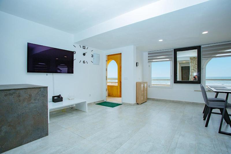 009 Magic Sea View - Alicante Holiday - image 33