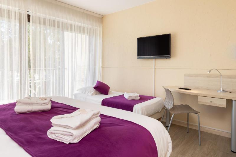 Triple Room image 1