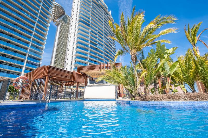 Sunset Drive Resort Apartment 5-10 Poniente Beach Images