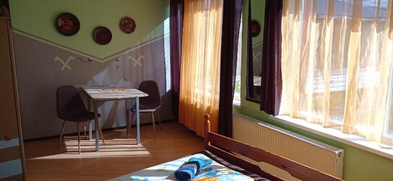 Double Room image 4