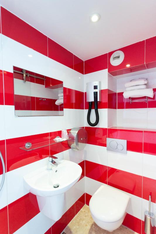 Standard Single Room image 4