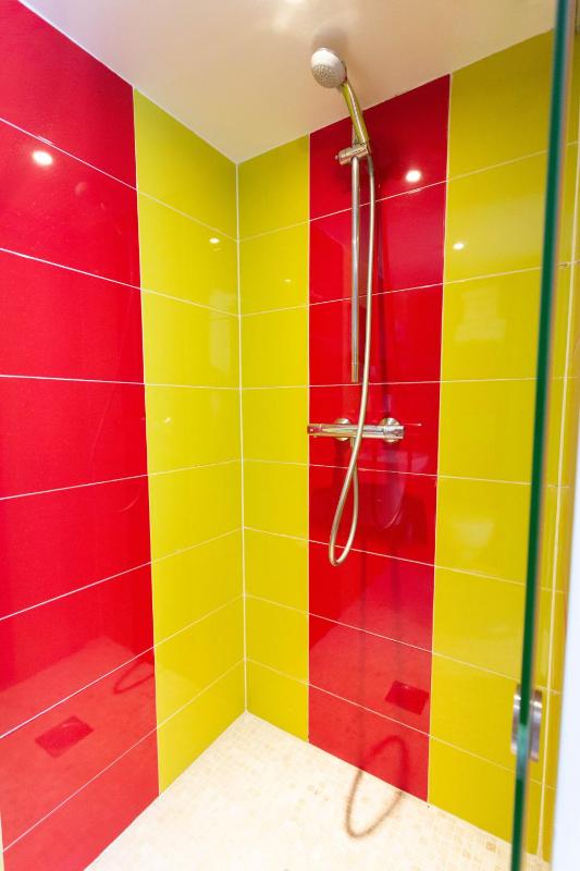 Standard Double Room image 2