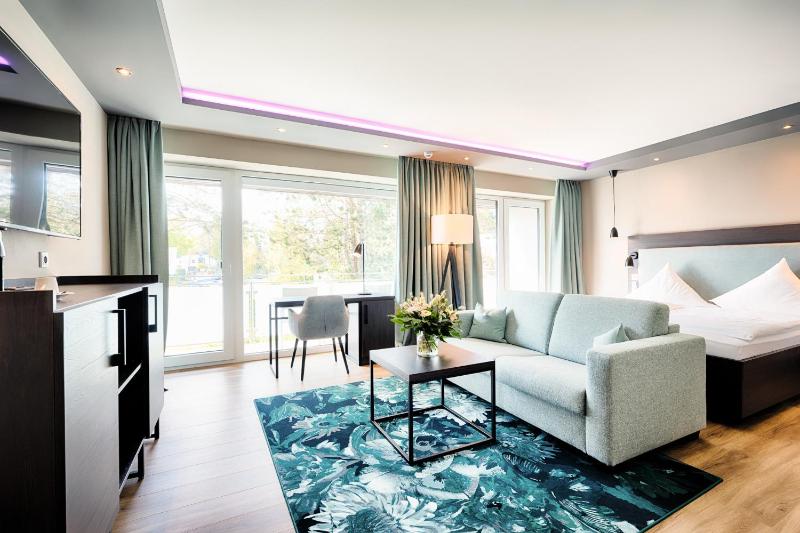 Premium Double Room image 1