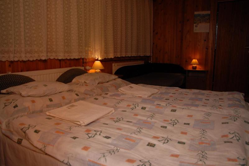 Family Room image 4
