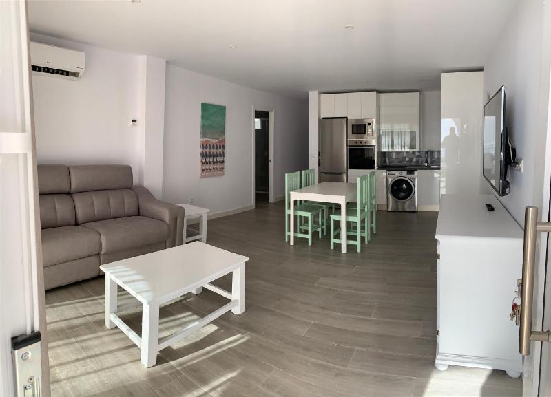 Superior Apartment image 3