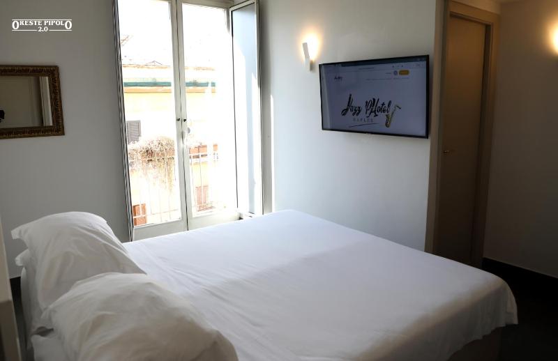 Double Room - Disability Access image 4