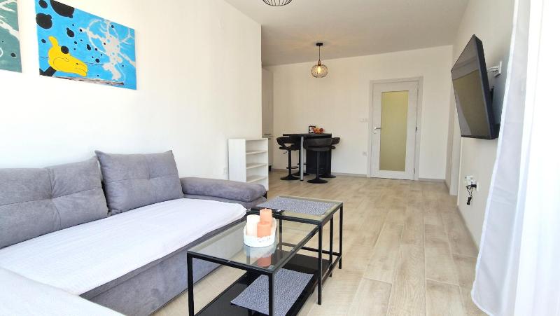 Apartment Lana - image 12