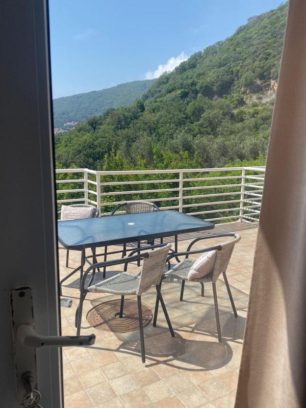 Family Room with Sea View image 1