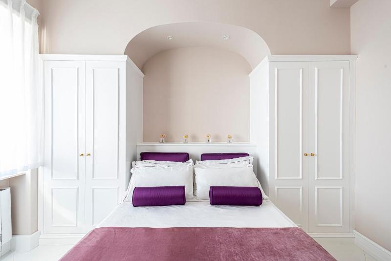 Classic Double Room image 1