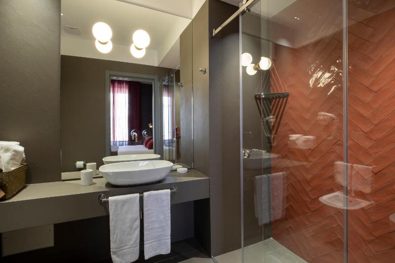Re Sale Boutique Hotel - image 45