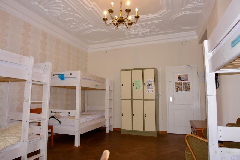 Lotte - The Backpackers - image 8
