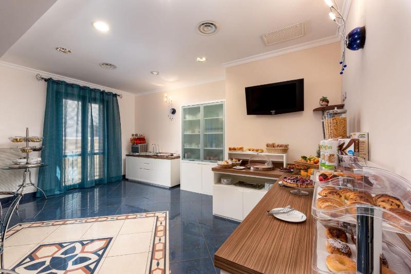 Helios Hotel - image 5