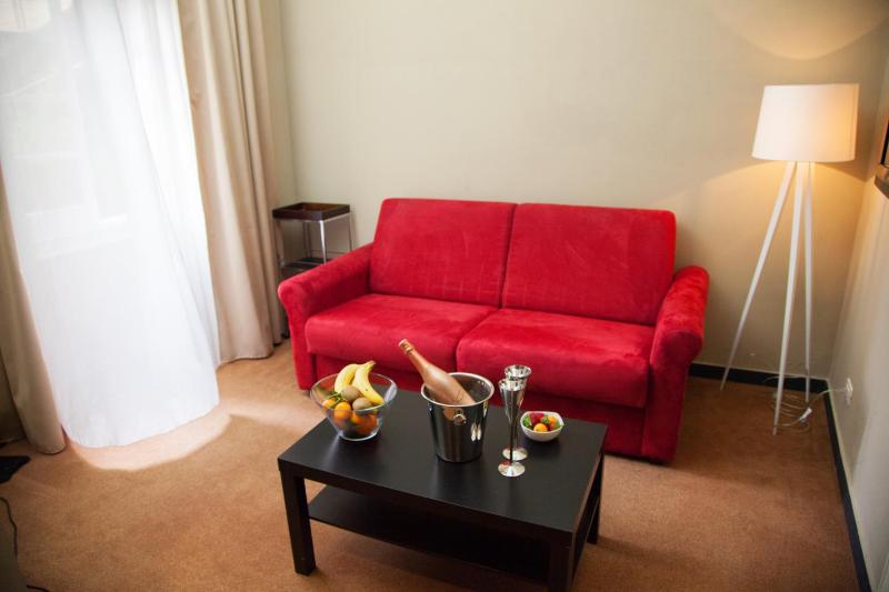Quadruple Room - Split Level image 3