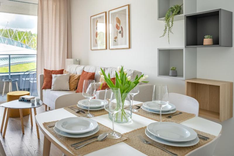 Symphony Modern Tower Apartamenty by INA - image 23