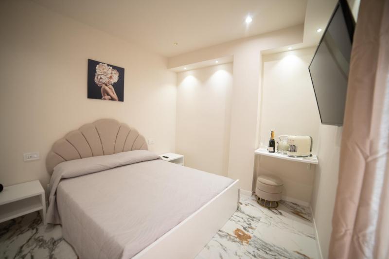 B&B Dominus Luxury Rooms - image 1