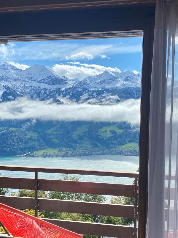 Double Room with Balcony and Lake and Mountain View image 4