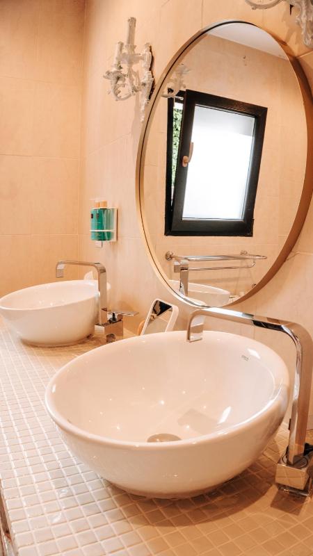 Superior Suite image 2
