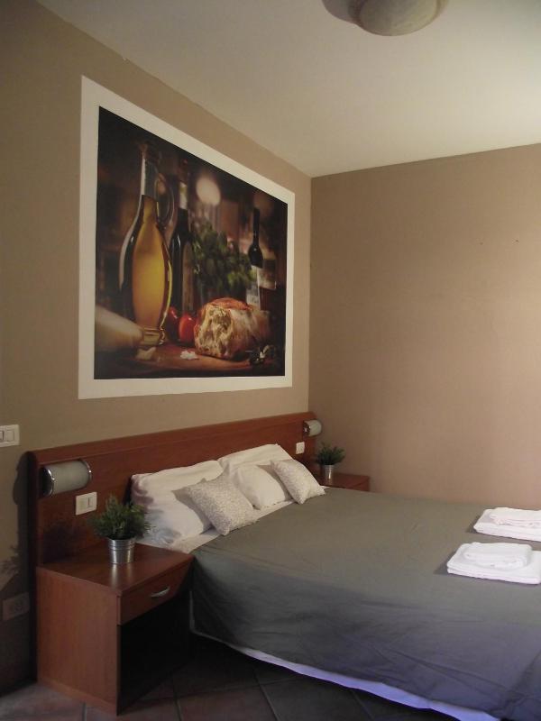 Double Room image 1