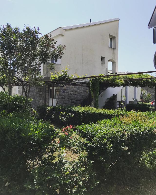 Standard Apartment image 3