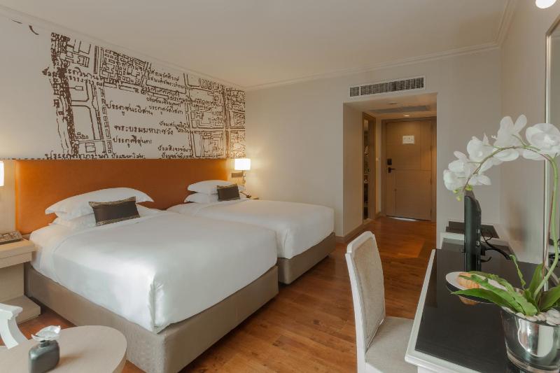 Deluxe Twin Room image 3