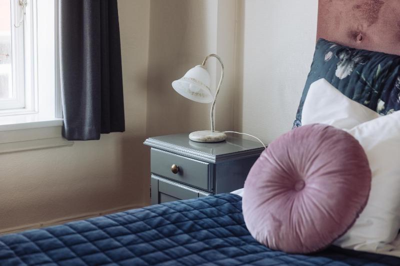 Standard Single Room image 2