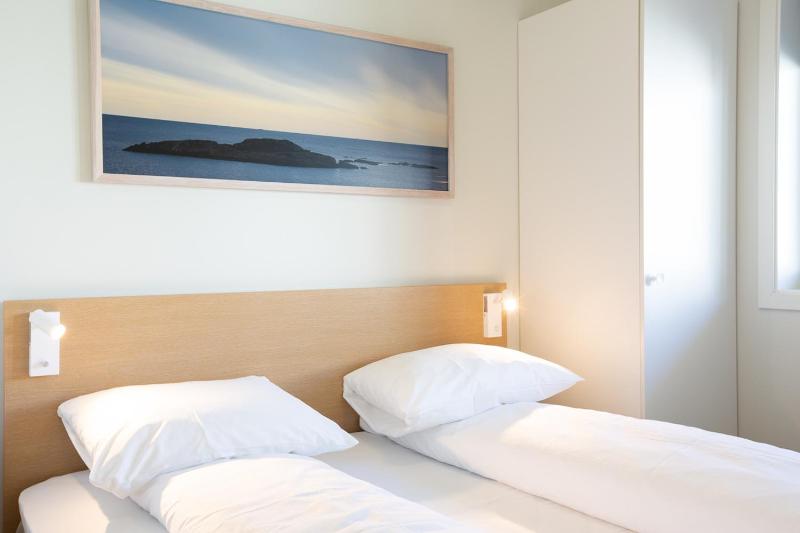 Three-Bedroom Apartment image 3