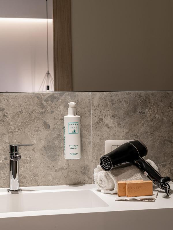 Junior Suite image 3